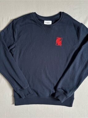 Goodfellow & Co Rose Embroidered Navy Crewneck Mens Sweatshirt S